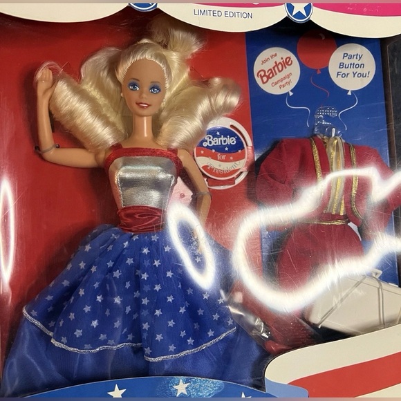 Vintage 1991 Limited Edition Mattel Toys R Us Barbie For President NIB - Picture 2 of 9